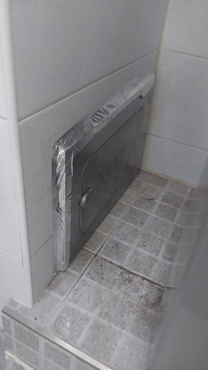 구월동 벽 아래 점검구